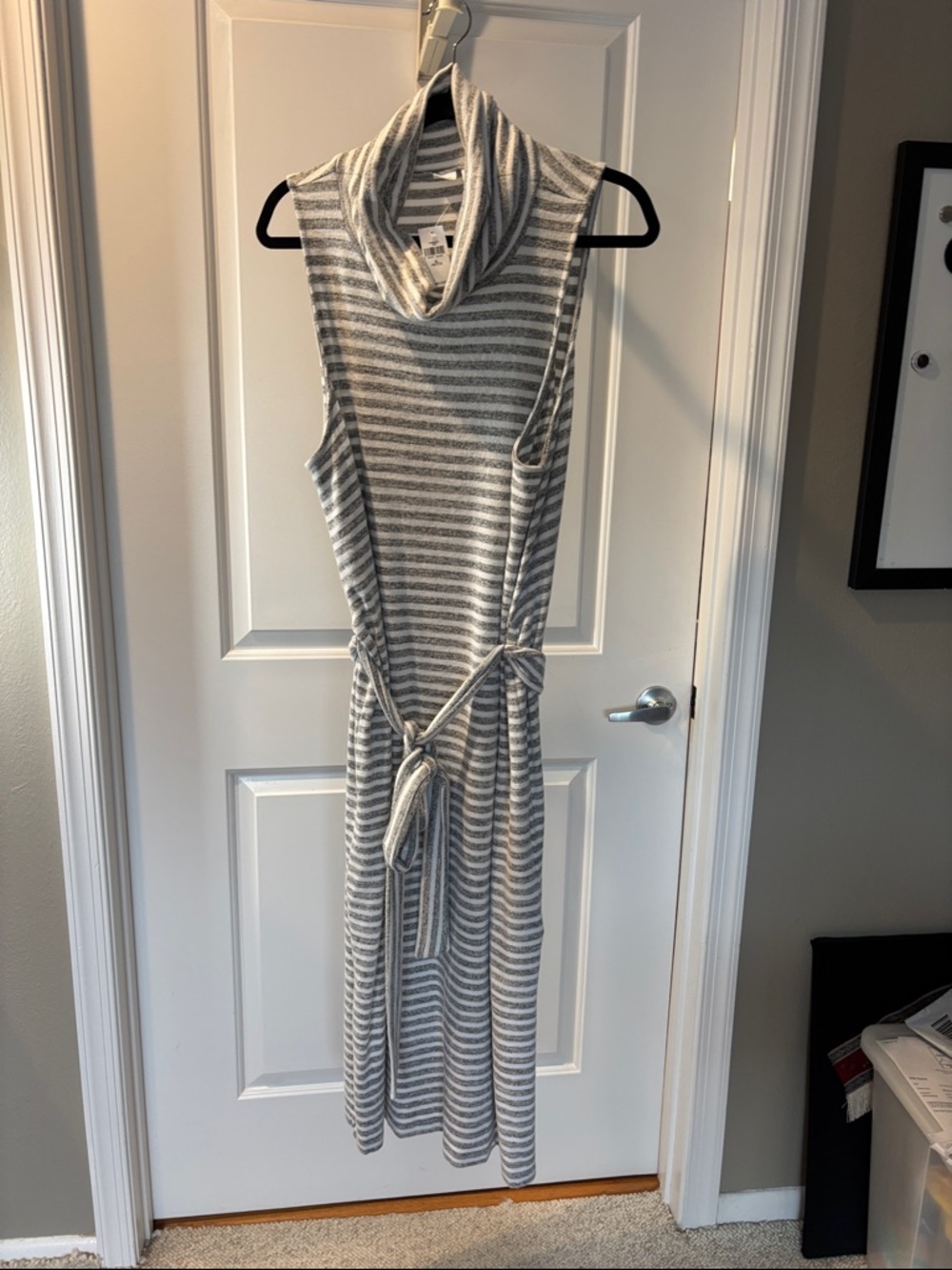 GAP Striped Sleeveless Cowl Midi Dress - Gray & White